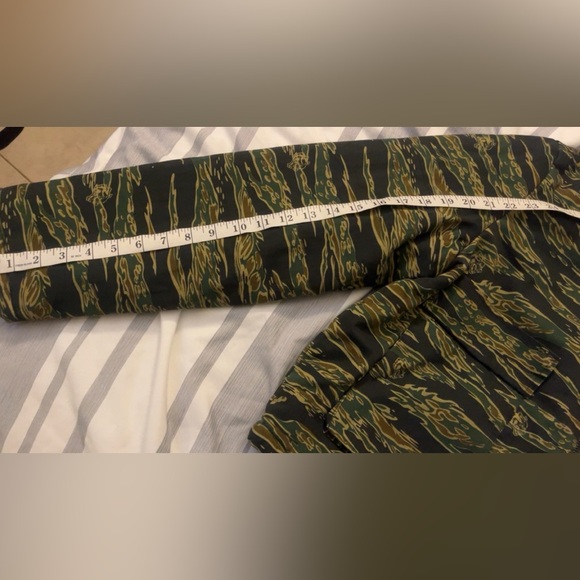 Darc Sport Wolves Club Tiger Camo Jacket L cropped Brand new - Picture 8 of 9